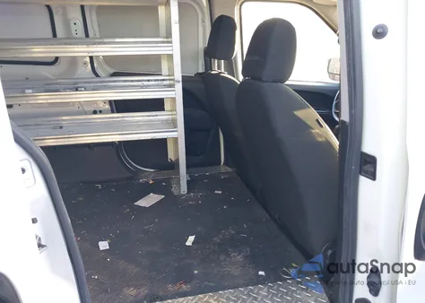 2018 Ram Promaster City Tradesman из США, поврежденный, VIN ZFBERFAB3J6L33812